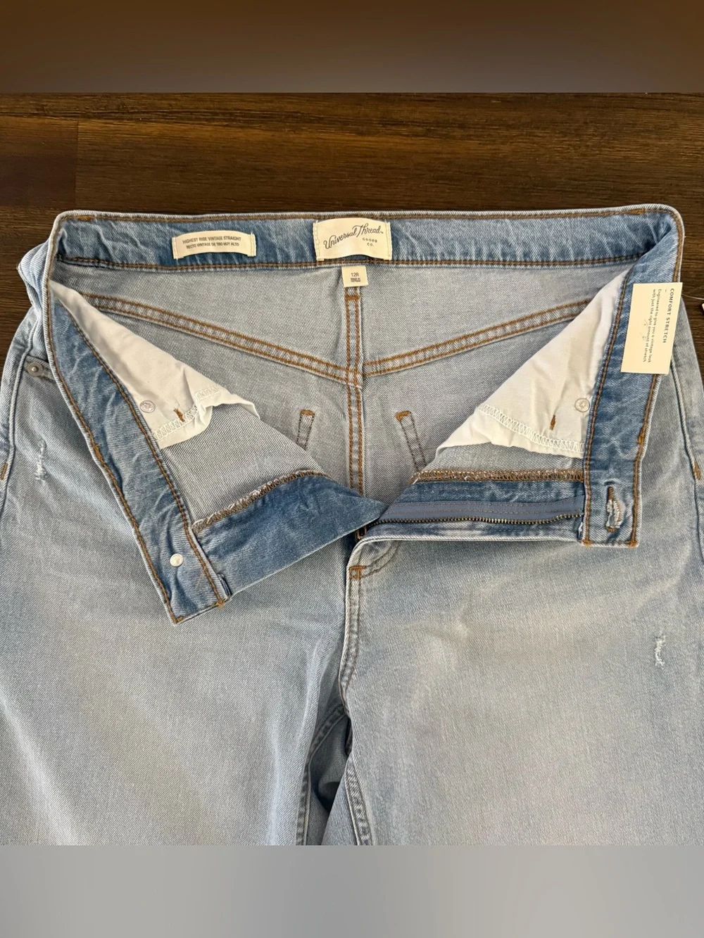 Universal Thread Women’s Highest-Rise Vintage Straight Light Wash Jeans 12 NWT - Picture 5 of 11